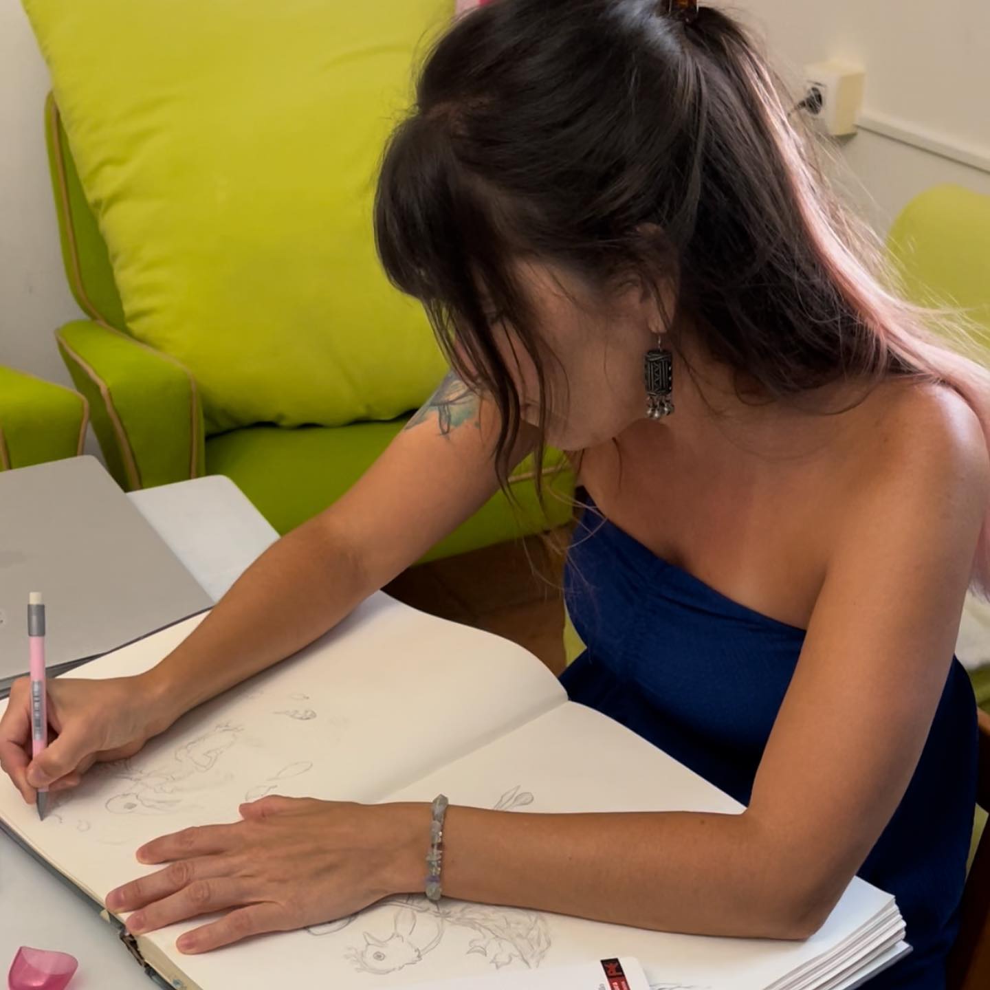 e01cd2025919d36762025d19cc5e9812