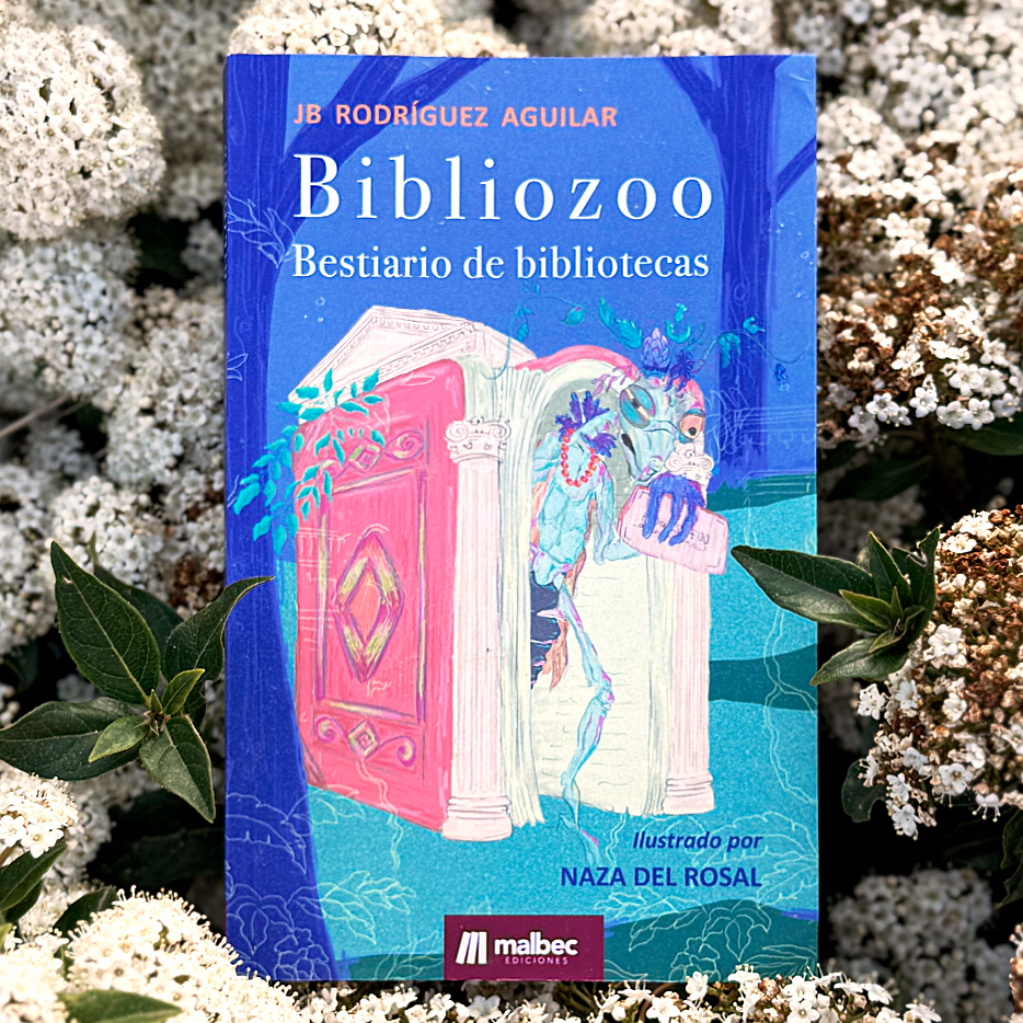 1 Libro portada Bibliozoo Naza del Rosal